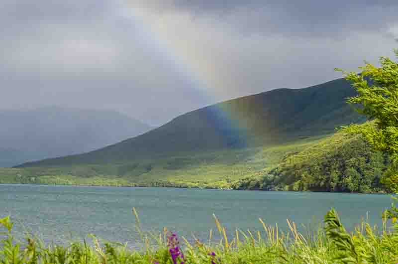 100 - Rusia - Kamchatka - lago Kurilskoye - arco iris